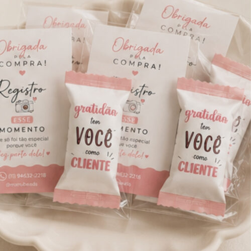 Dolce omaggio personalizzato con cartolina aziendale